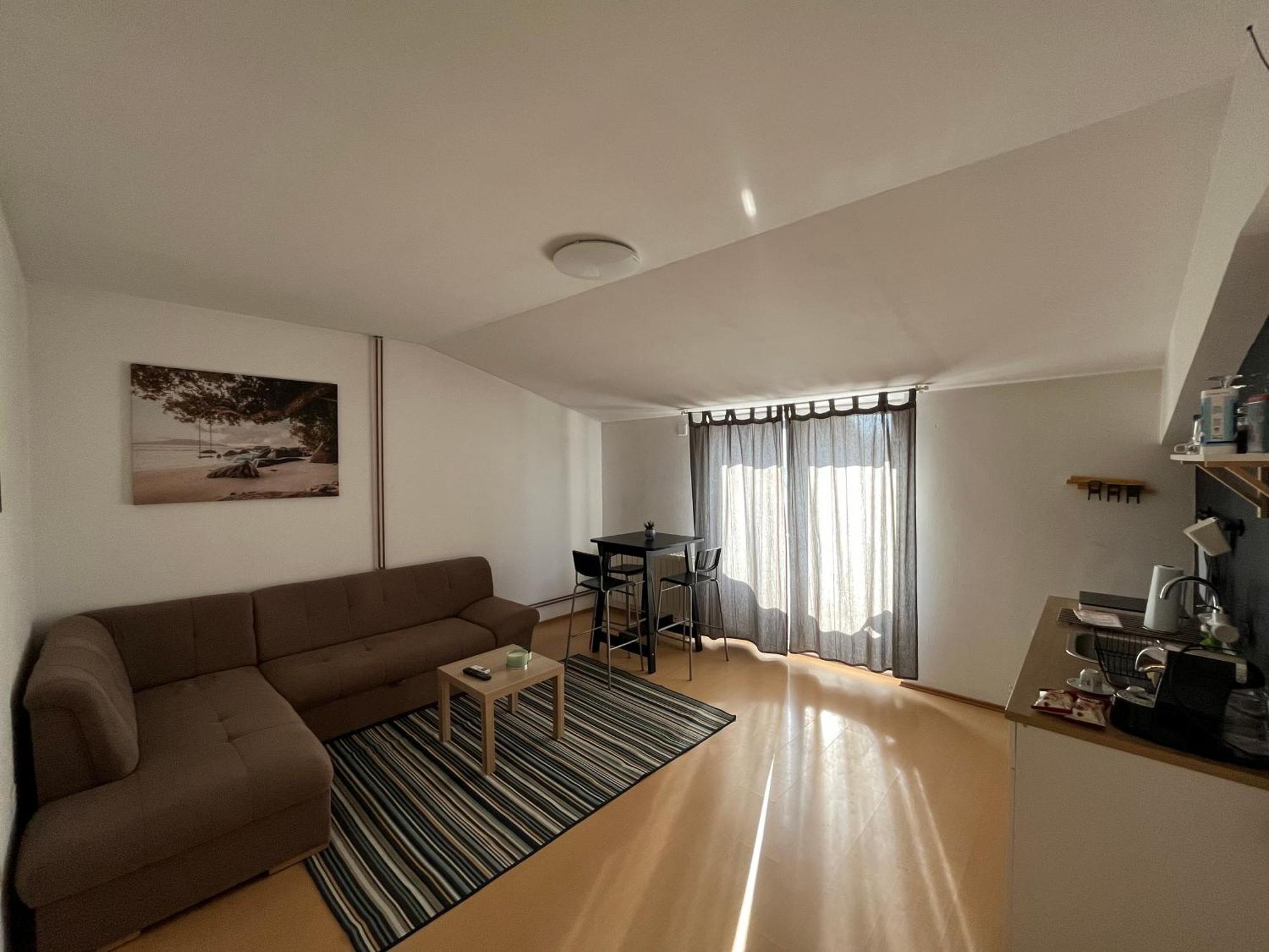 Apartmani Vacanza Загреб Екстериор снимка