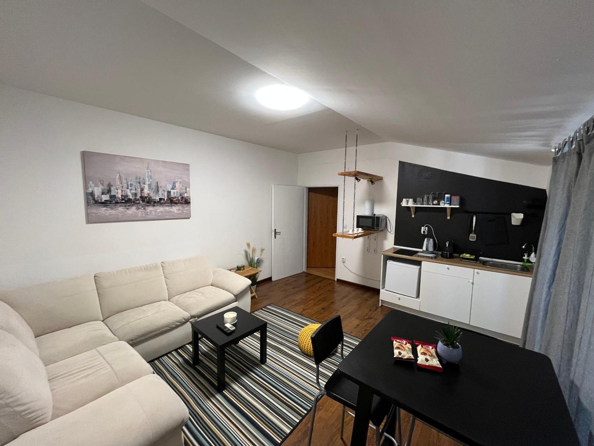 Apartmani Vacanza Загреб Екстериор снимка
