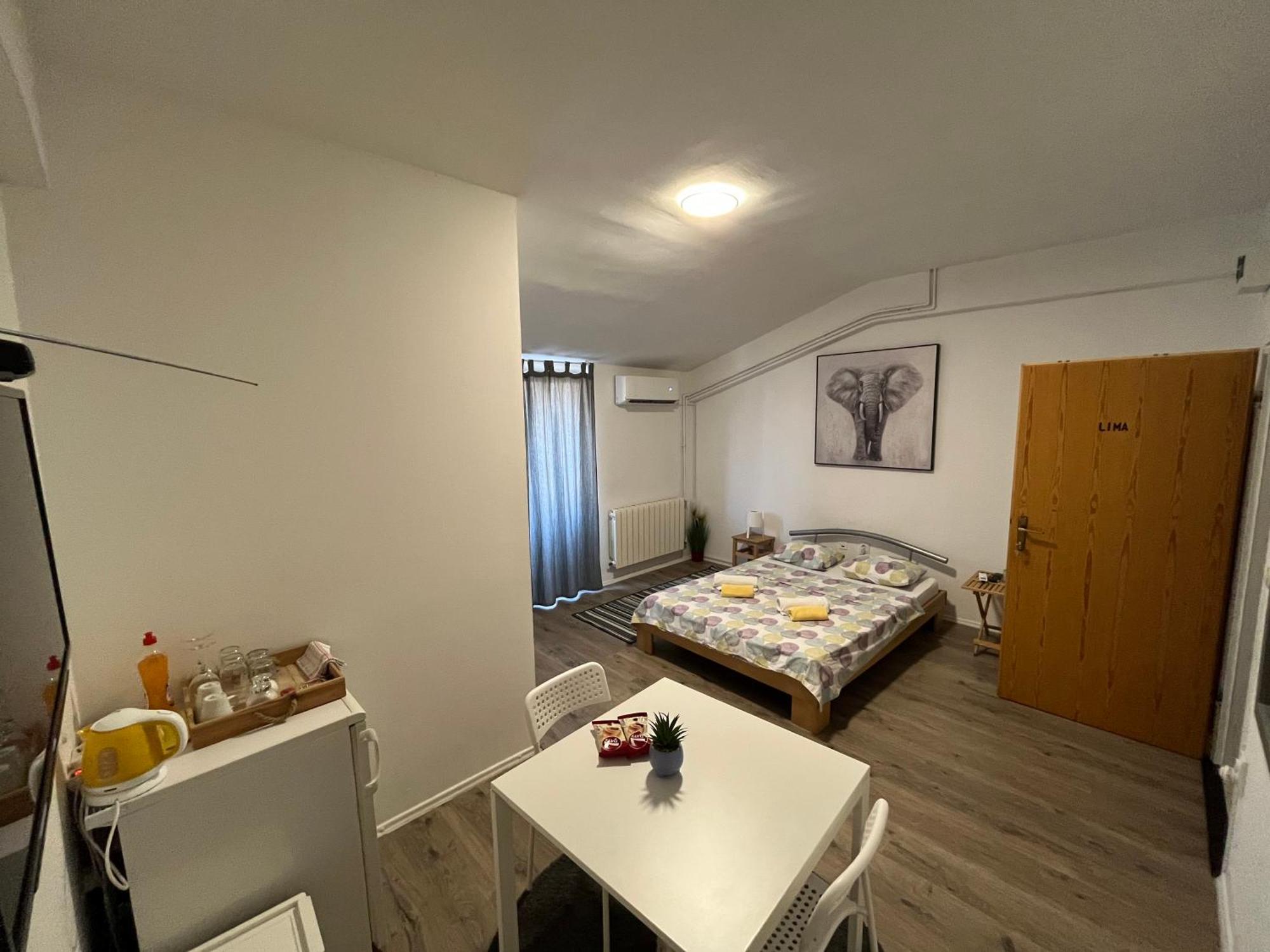 Apartmani Vacanza Загреб Екстериор снимка