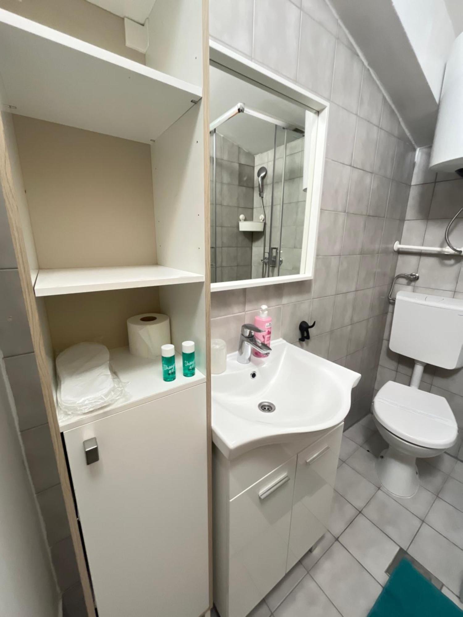 Apartmani Vacanza Загреб Екстериор снимка