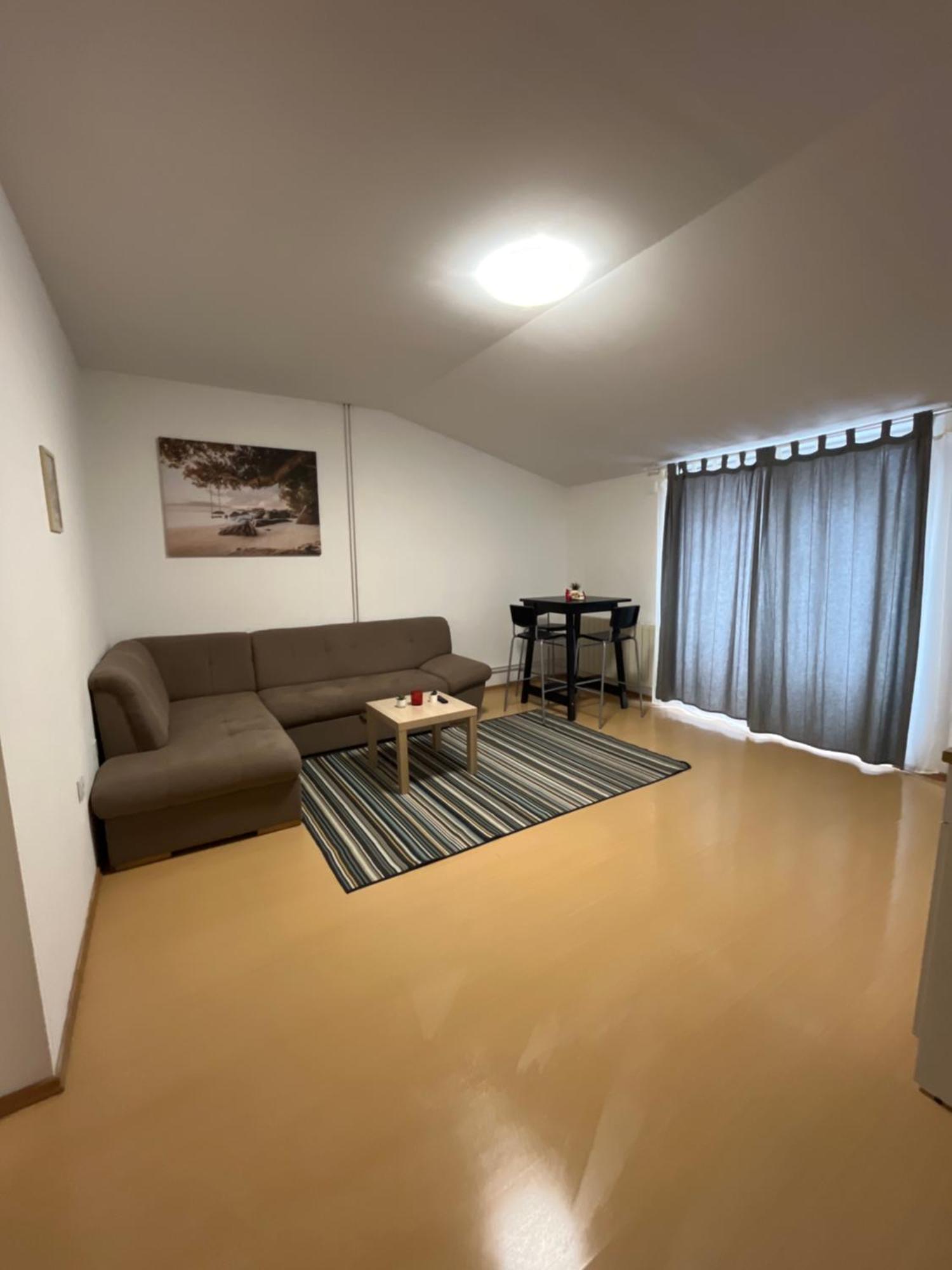 Apartmani Vacanza Загреб Екстериор снимка